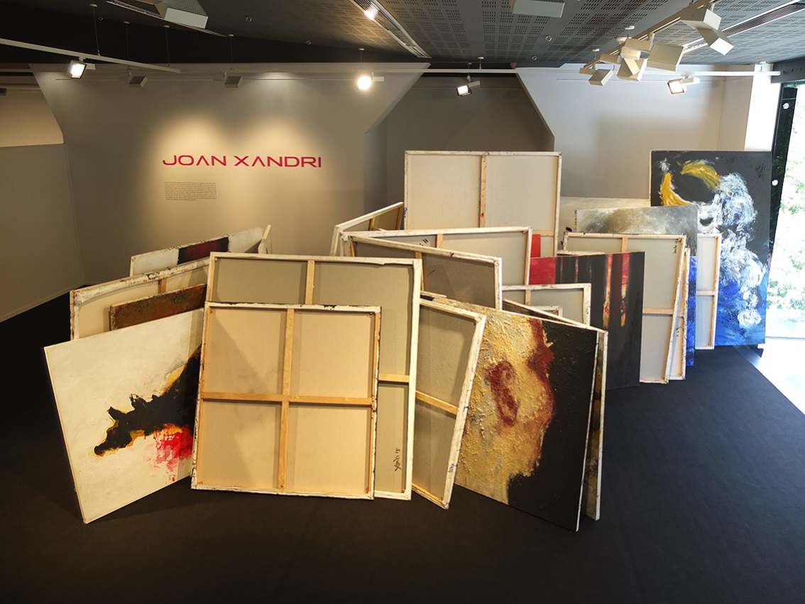 09 de maig 2015 - 22 novembre 2015 - Andorra a la 56 Biennal d'art de Venècia amb la instal.lació del artista visual Joan Xandri -